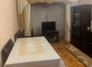 Satılır 3 otaqlı 70 m2 köhnə tikili Qaraçuxur