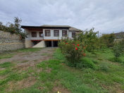 Satılır 7 otaqlı 360 m2 həyət evi Göyçay