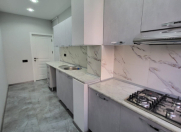 İcarəyə verilir 2 otaqlı 45 m2 köhnə tikili Həzi Aslanov