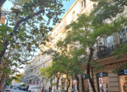 Satılır 4 otaqlı 108 m2 köhnə tikili Sahil m.