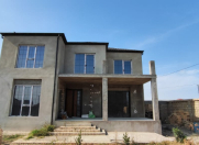 Satılır 7 otaqlı 330 m2 həyət evi Saray