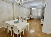 Satılır 3 otaqlı 163 m2 yeni tikili Gənclik m.