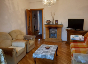 İcarəyə verilir 3 otaqlı 100 m2 köhnə tikili Gənclik m.