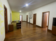 İcarəyə verilir 4 otaqlı 180 m2 ofis Sahil m.