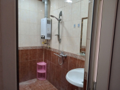 İcarəyə verilir 2 otaqlı 45 m2 köhnə tikili Y.Günəşli