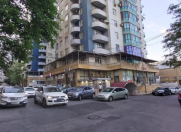 Satılır 10 otaqlı 1480 m2 obyekt Nizami m.