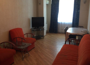 İcarəyə verilir 2 otaqlı 55 m2 köhnə tikili 2 mkr