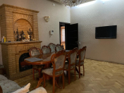 Satılır 3 otaqlı 110 m2 köhnə tikili Gənclik m.