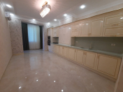 Satılır 3 otaqlı 130 m2 yeni tikili Nəriman Nərimanov m.