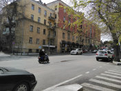 İcarəyə verilir 2 otaqlı 60 m2 köhnə tikili Nəsimi r.