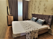 İcarəyə verilir 2 otaqlı 55 m2 köhnə tikili Memar Əcəmi m.