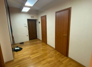 İcarəyə verilir 3 otaqlı 110 m2 yeni tikili Nizami m.