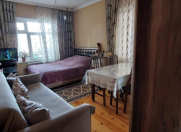 Satılır 2 otaqlı 50 m2 köhnə tikili 8 km