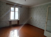 Satılır 2 otaqlı 80 m2 köhnə tikili Gənclik m.