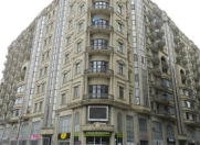 İcarəyə verilir 3 otaqlı 127 m2 yeni tikili Sahil m.