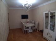 Satılır 3 otaqlı 65 m2 köhnə tikili Memar Əcəmi m.