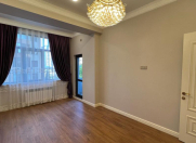 Satılır 3 otaqlı 98 m2 yeni tikili Gənclik m.