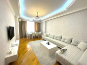 İcarəyə verilir 2 otaqlı 80 m2 yeni tikili 8 Noyabr m.