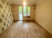 Satılır 2 otaqlı 45 m2 köhnə tikili Rusiya səfirliyi