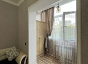 İcarəyə verilir 2 otaqlı 55 m2 köhnə tikili Nəsimi m.