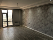 Satılır 3 otaqlı 127 m2 yeni tikili Qara Qarayev m.