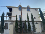 Satılır 10 otaqlı 400 m2 villa Ramana