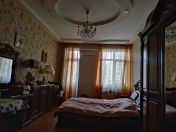 Satılır 3 otaqlı 145 m2 yeni tikili Gənclik m.