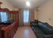 İcarəyə verilir 2 otaqlı 55 m2 köhnə tikili Elmlər Akademiyası m.