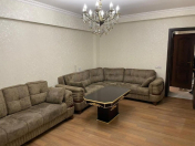 İcarəyə verilir 2 otaqlı 60 m2 köhnə tikili Gənclik m.