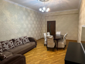 Satılır 3 otaqlı 130 m2 yeni tikili Əhmədli m.