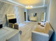 İcarəyə verilir 2 otaqlı 105 m2 yeni tikili 8 Noyabr m.