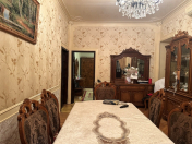 Satılır 3 otaqlı 120 m2 köhnə tikili İçəri Şəhər m.