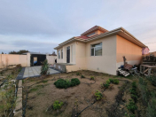 Satılır 4 otaqlı 180 m2 bağ evi Mərdəkan