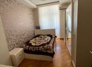 İcarəyə verilir 3 otaqlı 80 m2 yeni tikili Nizami m.