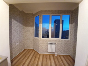 Satılır 3 otaqlı 85 m2 köhnə tikili Yasamal r.