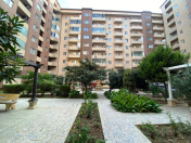 İcarəyə verilir 3 otaqlı 157 m2 yeni tikili Bakı Dövlət Universiteti