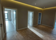 İcarəyə verilir 3 otaqlı 123 m2 ofis 28 May m.