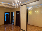 Satılır 3 otaqlı 167 m2 yeni tikili Gənclik m.