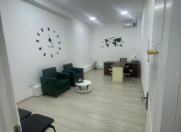 İcarəyə verilir 4 otaqlı 25 m2 ofis Heydər Əliyev sarayı