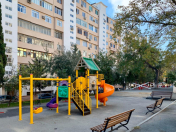 Satılır 3 otaqlı 80 m2 köhnə tikili Gənclik m.