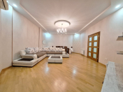 Satılır 3 otaqlı 145 m2 yeni tikili Nəriman Nərimanov m.