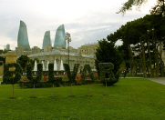 Satılır 5 otaqlı 245 m2 yeni tikili Dənizkənarı Milli park