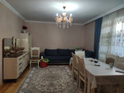 Satılır 6 otaqlı 220 m2 həyət evi Badamdar