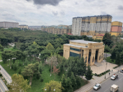 Satılır 3 otaqlı 142 m2 yeni tikili Xırdalan