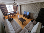 Satılır 4 otaqlı 130 m2 yeni tikili Yasamal r.