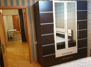 İcarəyə verilir 2 otaqlı 60 m2 köhnə tikili Həzi Aslanov m.