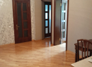 Satılır 3 otaqlı 120 m2 yeni tikili Nəriman Nərimanov m.