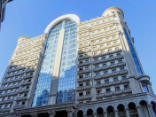 İcarəyə verilir 12 otaqlı 400 m2 ofis Elmlər Akademiyası m.