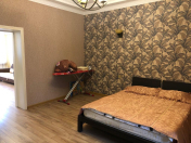 İcarəyə verilir 2 otaqlı 60 m2 köhnə tikili 28 May m.