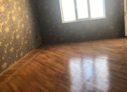 Satılır 2 otaqlı 100 m2 yeni tikili 2 mkr